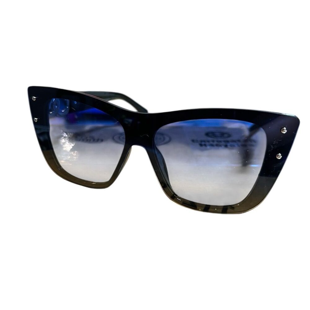 Vintage Cat Eye Sunglasses Large Black Frame Geometric